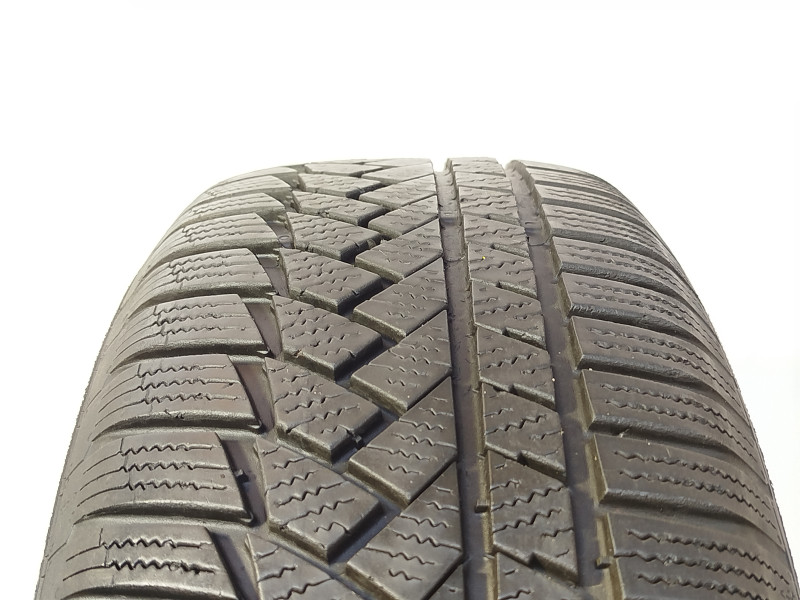 Continental TS850P tyre