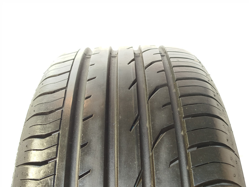 Continental Premiumcontact 2 tyre