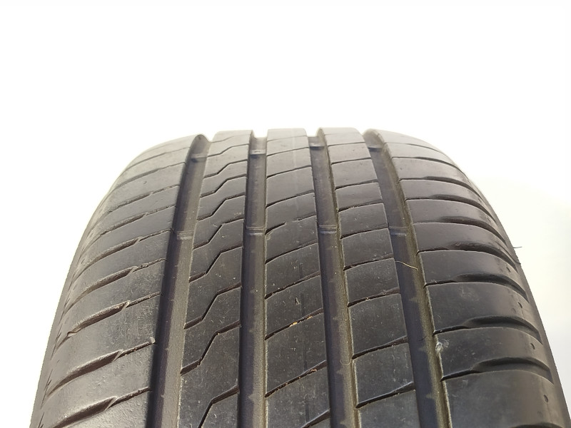Firestone Raodhawk tyre