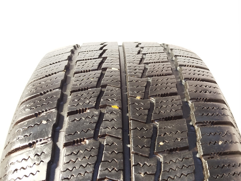 Hankook RW6 tyre