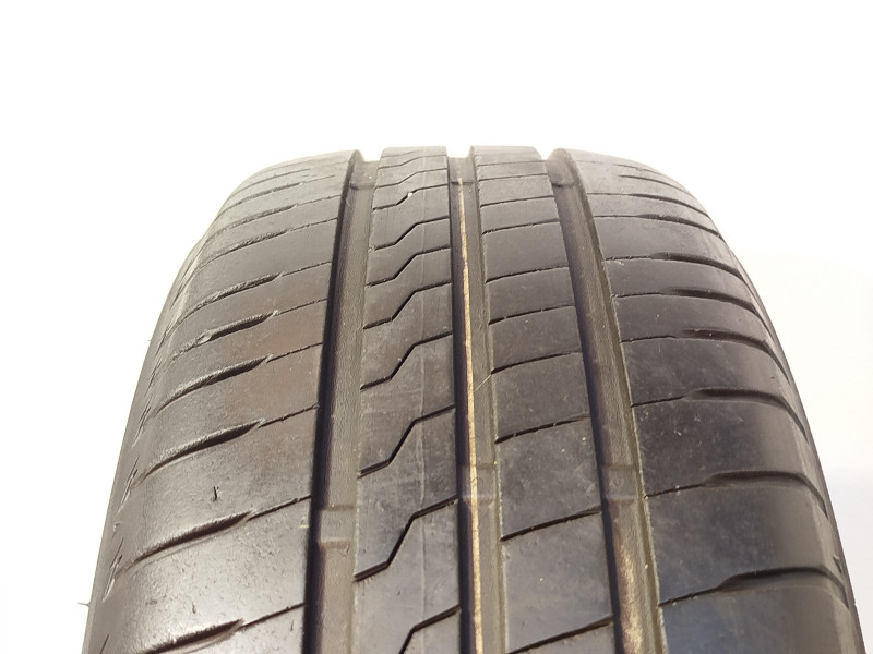Firestone Roadhawk tyre