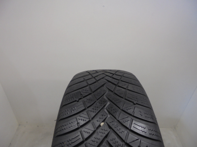 Hankook W462 tyre