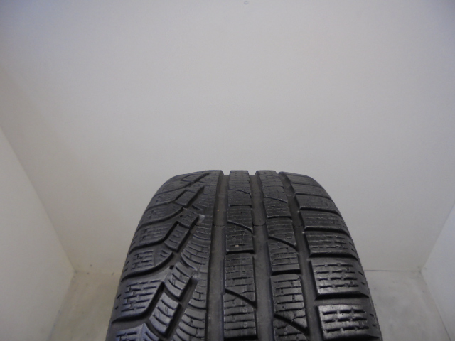 Pirelli Sottozero II tyre