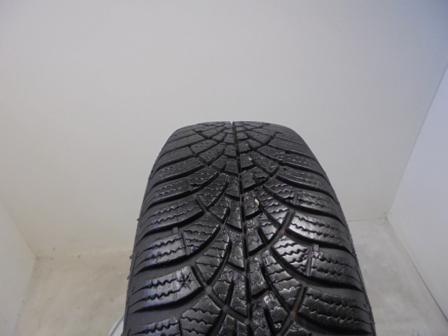 Goodyear Ultragrip 9 tyre