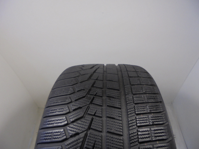 Hankook W320 Winter Icept Evo2 tyre
