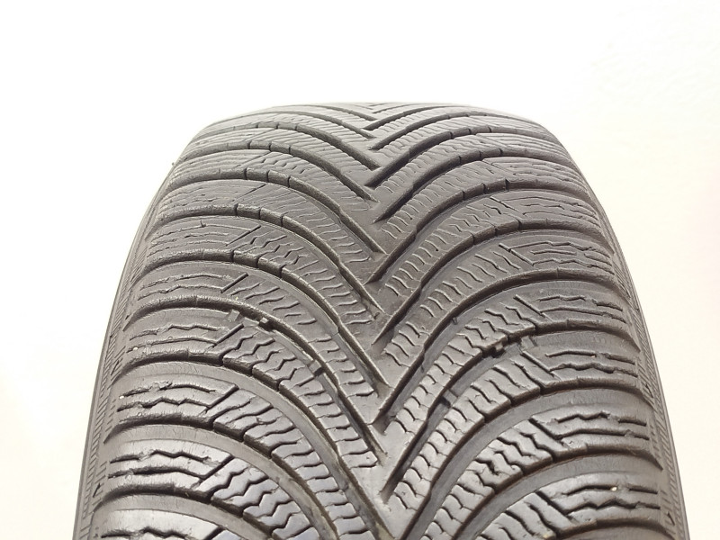 Michelin Alpin 5 tyre