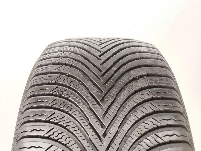 Michelin Alpin 5 tyre