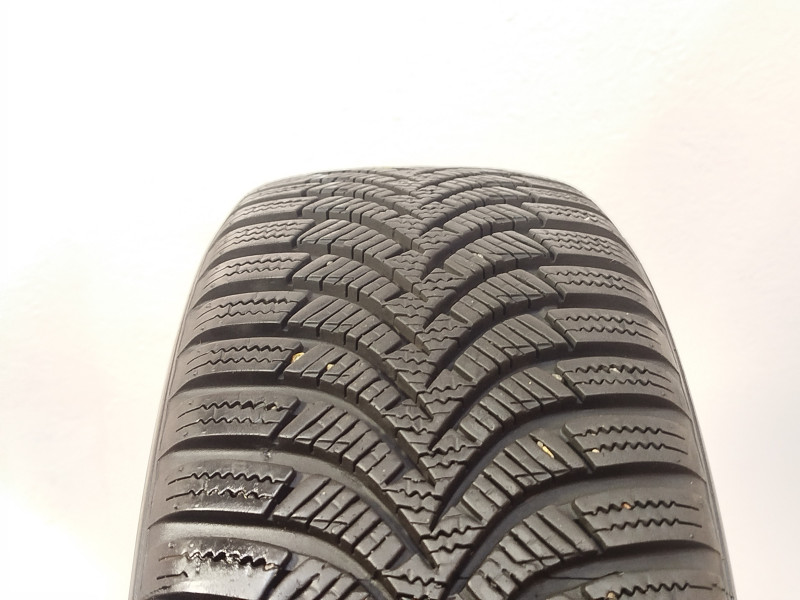 Hankook W452 Winter icept RS2 tyre