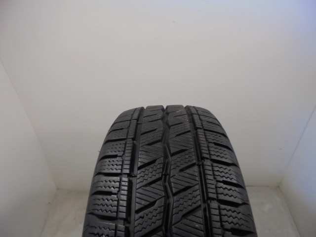 Hankook RW12 tyre