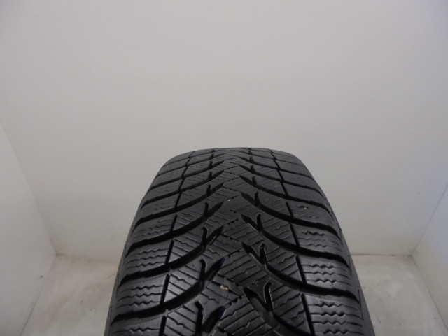 Michelin Alpin A4 tyre