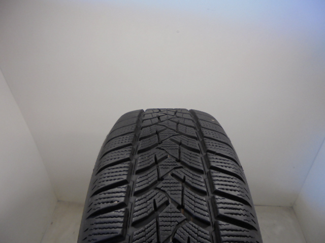 Dunlop Winter Sport 5 tyre