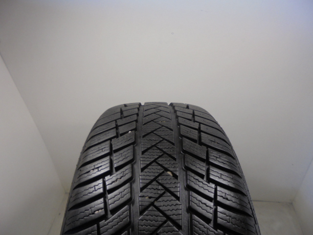 Vredestein Winterac Pro+ tyre