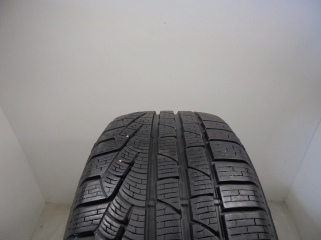 Pirelli Sottozero II tyre