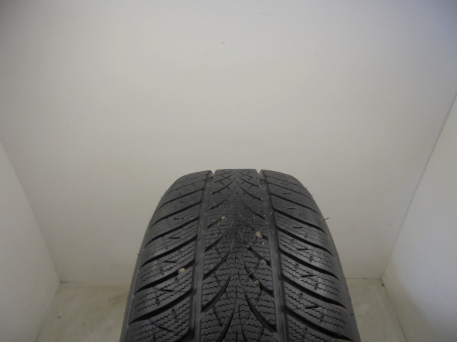 Triangle TW401 tyre