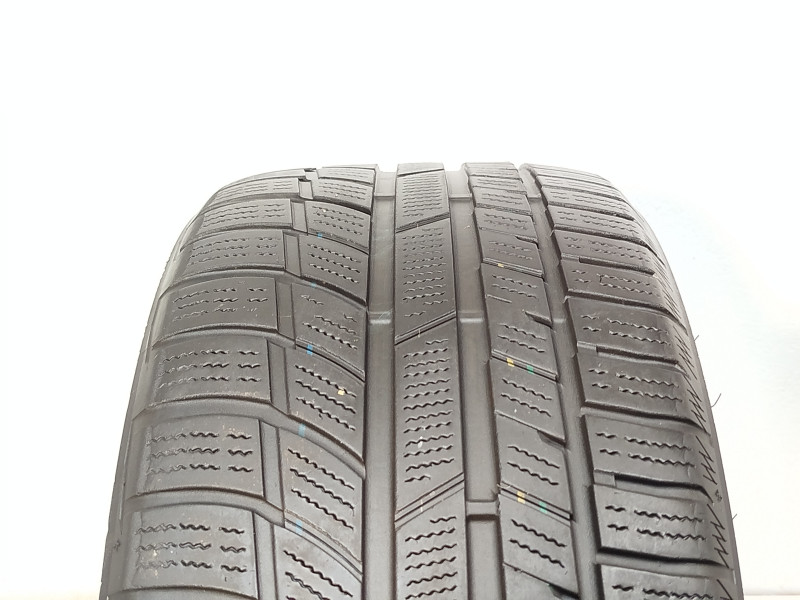 Toyo S954 Snowprox tyre