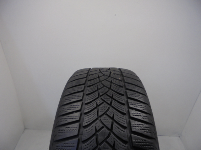 Goodyear Ultragrip Performance tyre