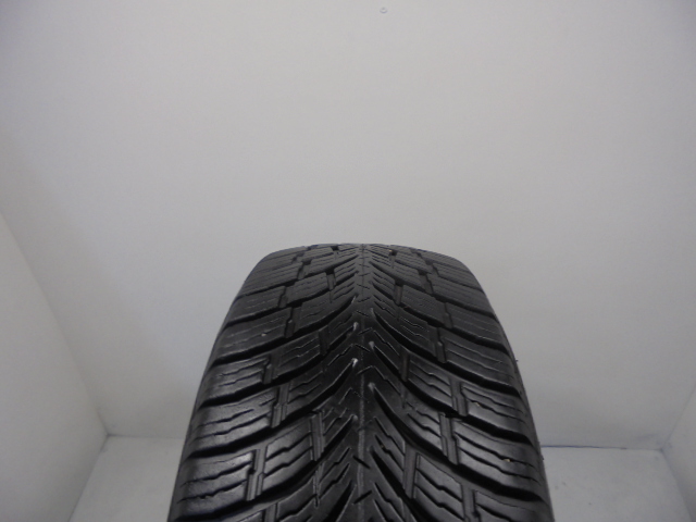 Nokian Seasonproof 1 tyre