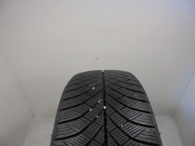 Nankang Cross Season AW-6 tyre