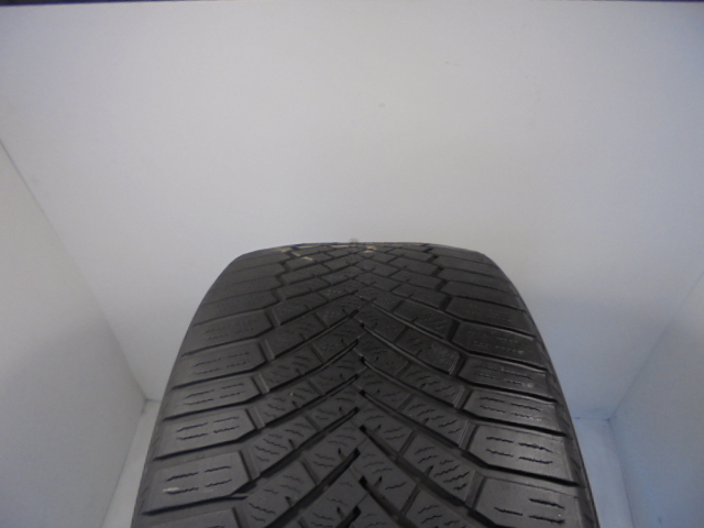 Yokohama V906 tyre