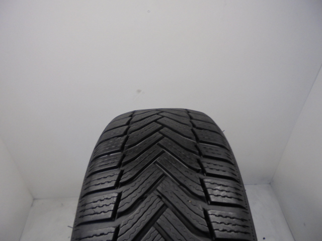Michelin Alpin 6 tyre